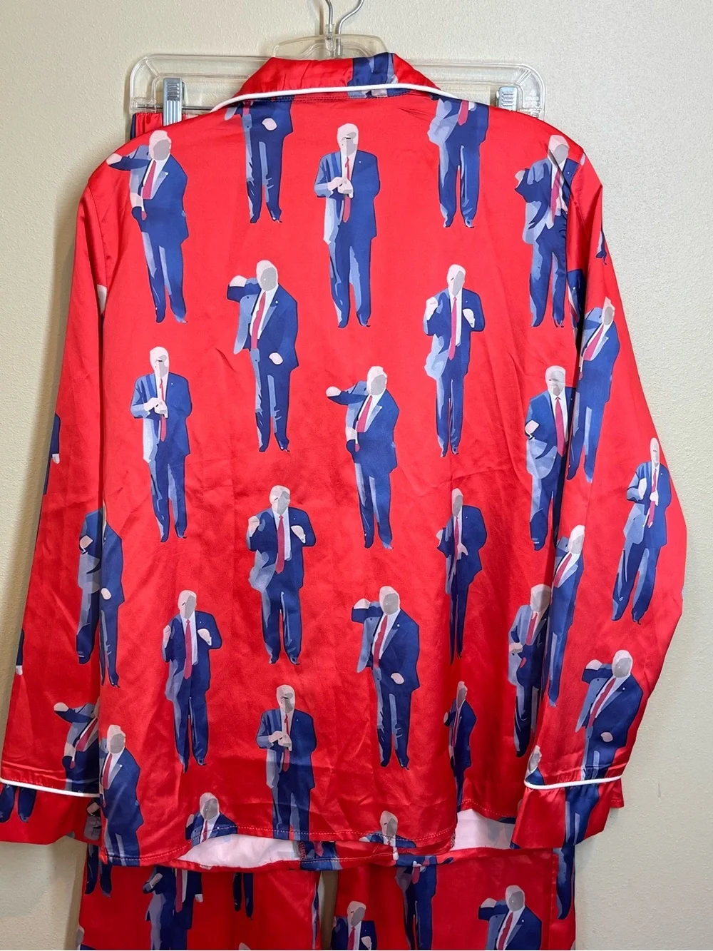 Trump Satin Red Pajama Set, Button-Up, Medium, Dancing Trump